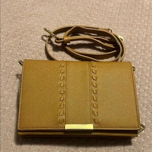 Elegant Tan Women's Bag